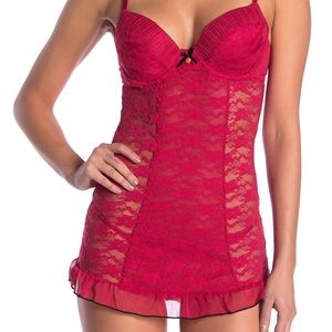 Jessica Simpson Lace Chemise and Thong